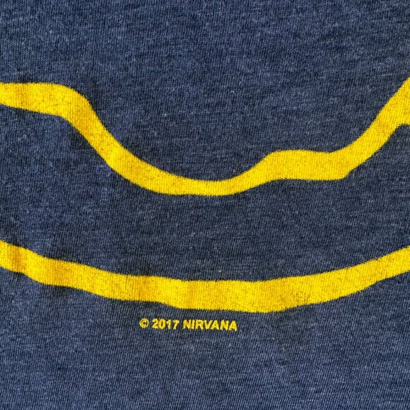 Nirvana Band T-Shirt Sz L Blue Classic Smiley Face Kurt Cobain Rock Band Grunge - Picture 4 of 6